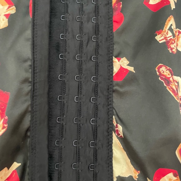 Victoria’s Secret Pin Up Vintage Corset Size M - Picture 3 of 4